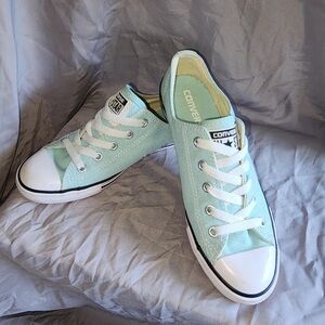 Converse Aqua Blue Low-Top Sneakers 7 women’s